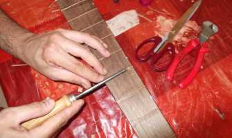 Le liuterie, ce ne sono anche a Bari: �E occhio ai guastamestieri�